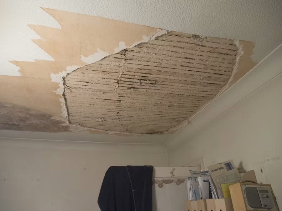 Smooth ceiling after popcorn texture removal